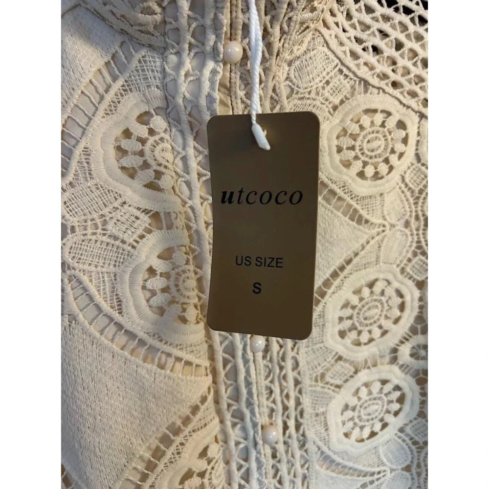 UTCOCO 2 piece beige lace NWT
